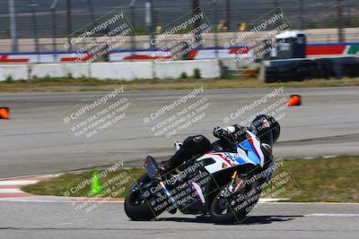 media/Apr-23-2022-Fastrack Riders (Sat) [[cb2d6ae73d]]/LEVEL 4/1PM TURN 6 OUTSIDE/
